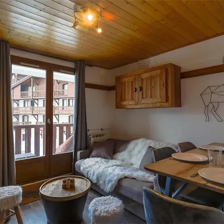 - 5 Pers, Skis Aux Pieds, Balcon Sud, Confort Moderne. - Fr-1-637-13 * Val Thorens
